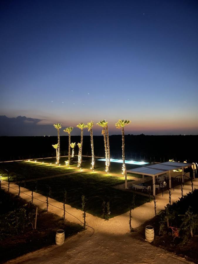 Masseria Torleanzi Wine Relais San Pietro Vernotico Luaran gambar